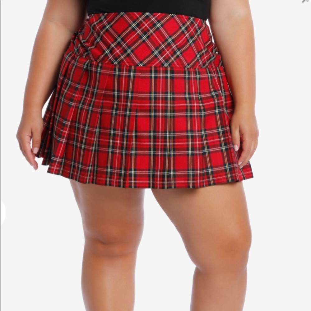 NWT Plus Size Tripp Red Plaid Skirt